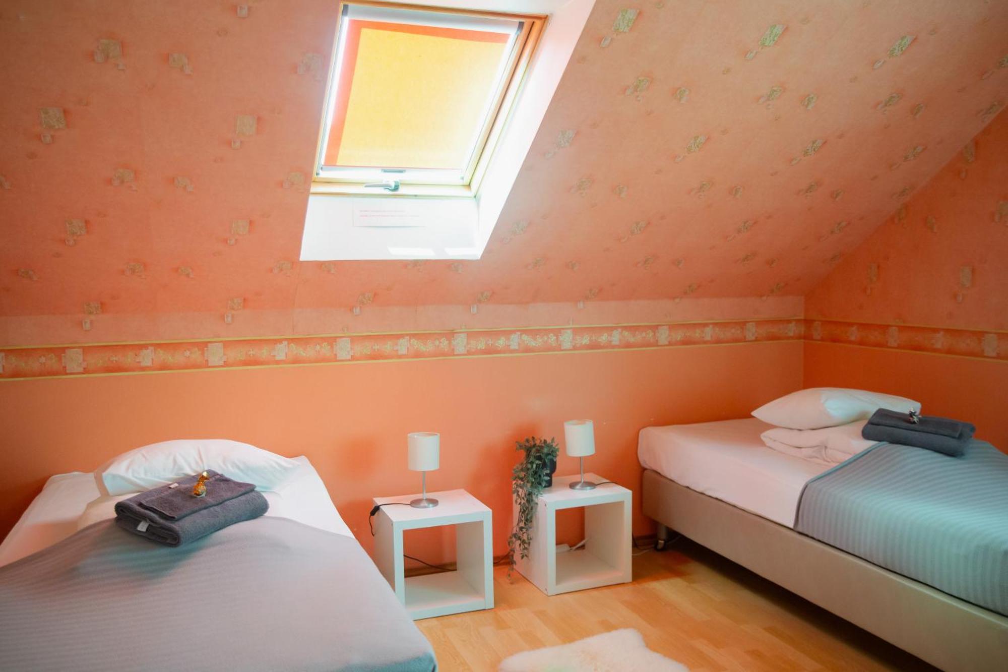Konrad Family Guesthouse Kuressaare Rom bilde