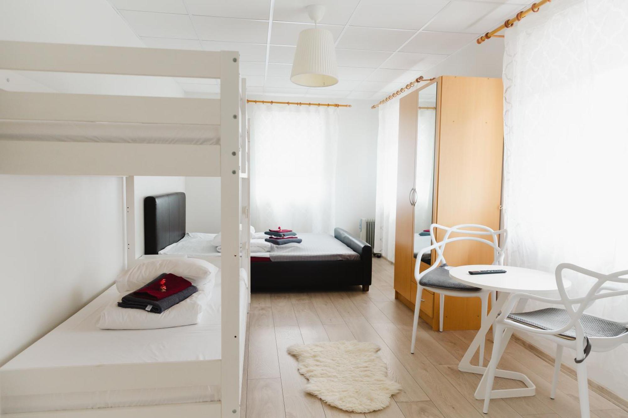 Konrad Family Guesthouse Kuressaare Rom bilde