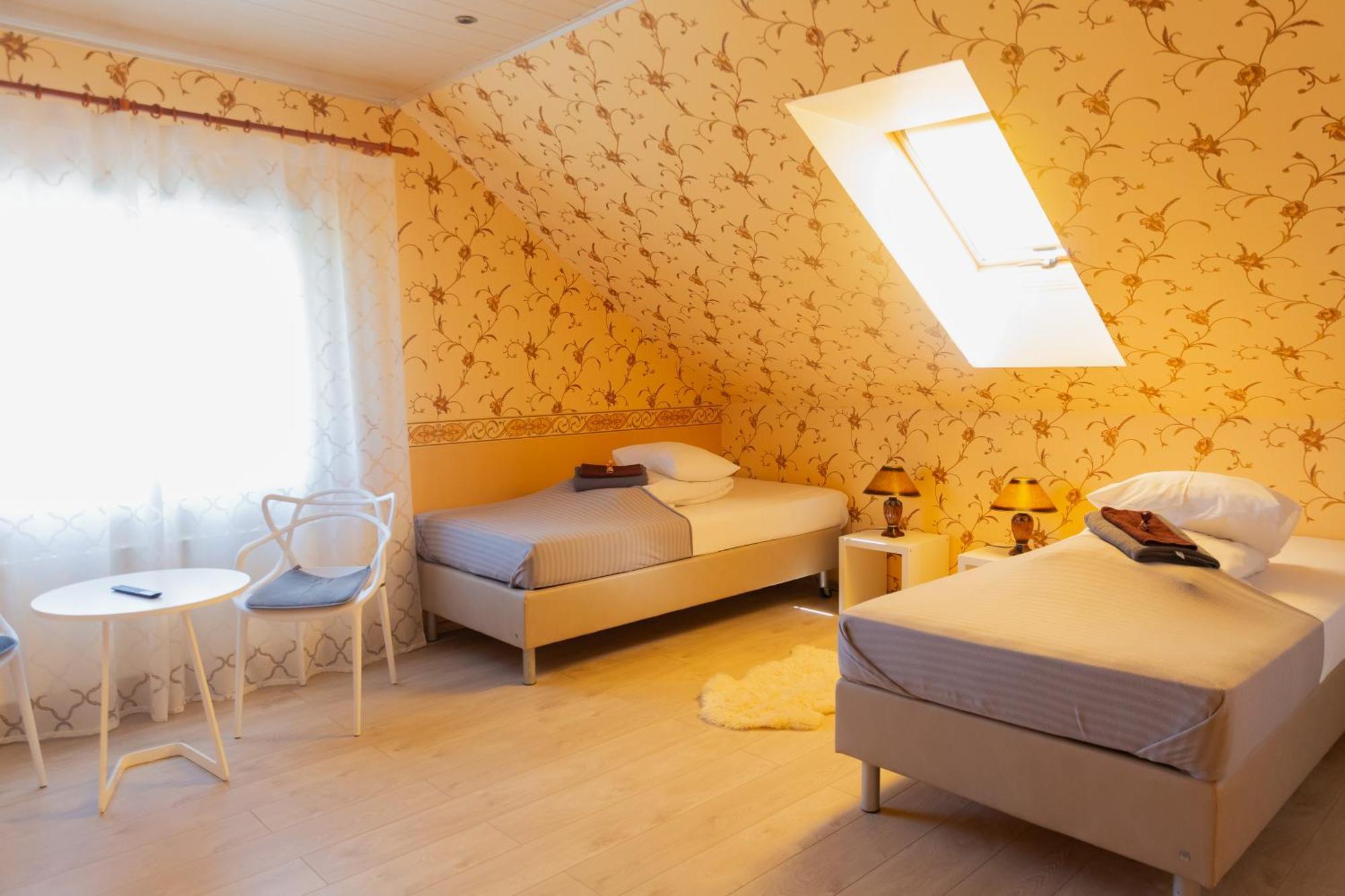 Konrad Family Guesthouse Kuressaare Rom bilde
