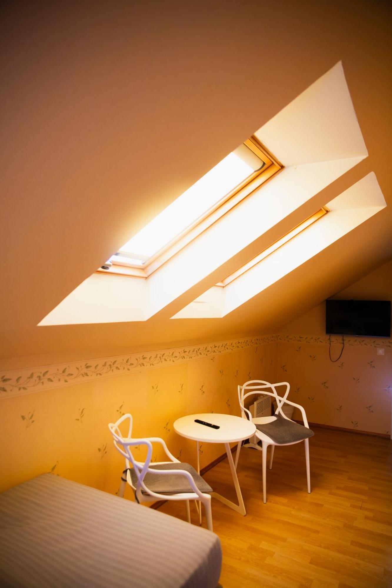 Konrad Family Guesthouse Kuressaare Rom bilde