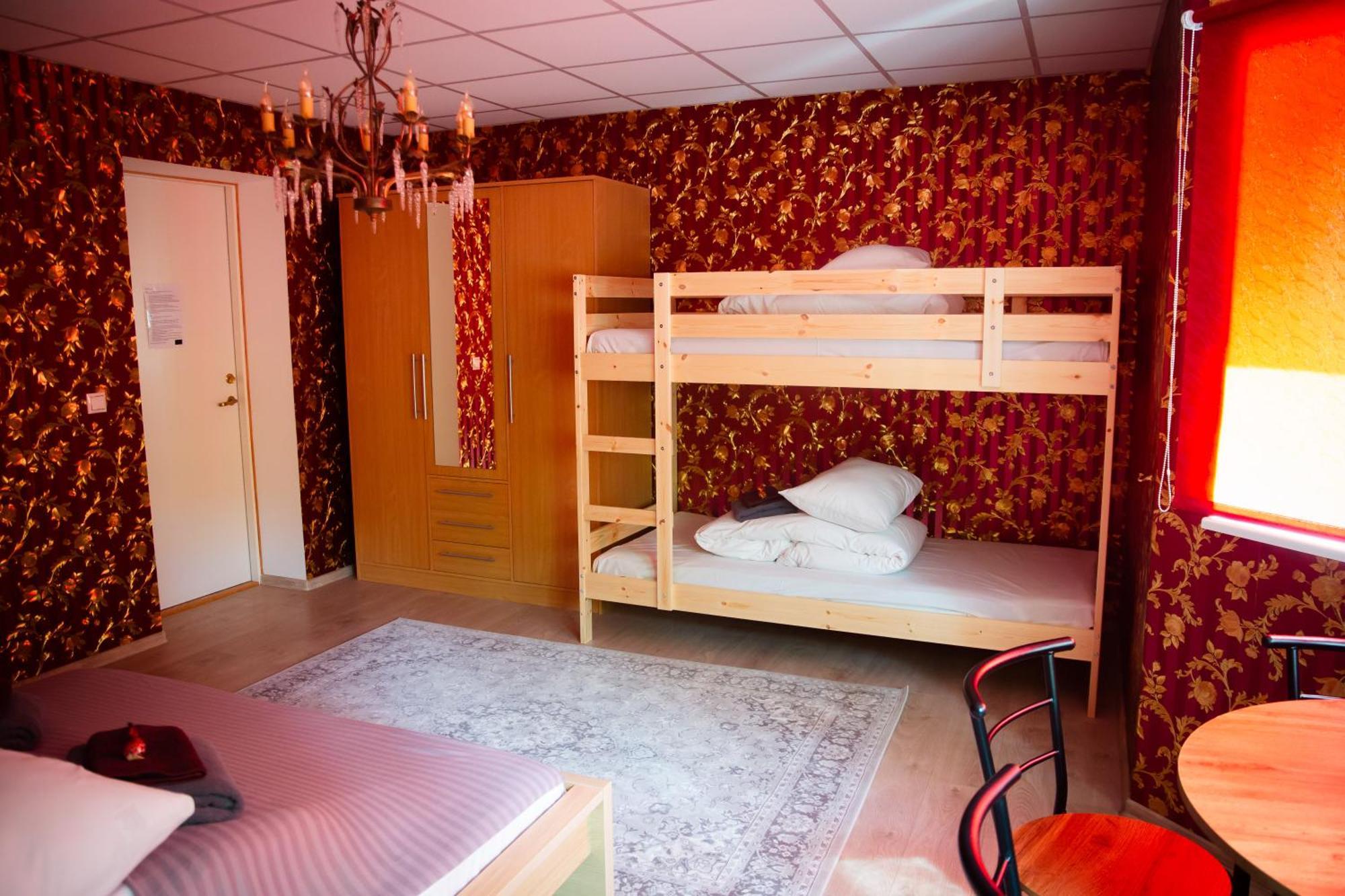 Konrad Family Guesthouse Kuressaare Eksteriør bilde