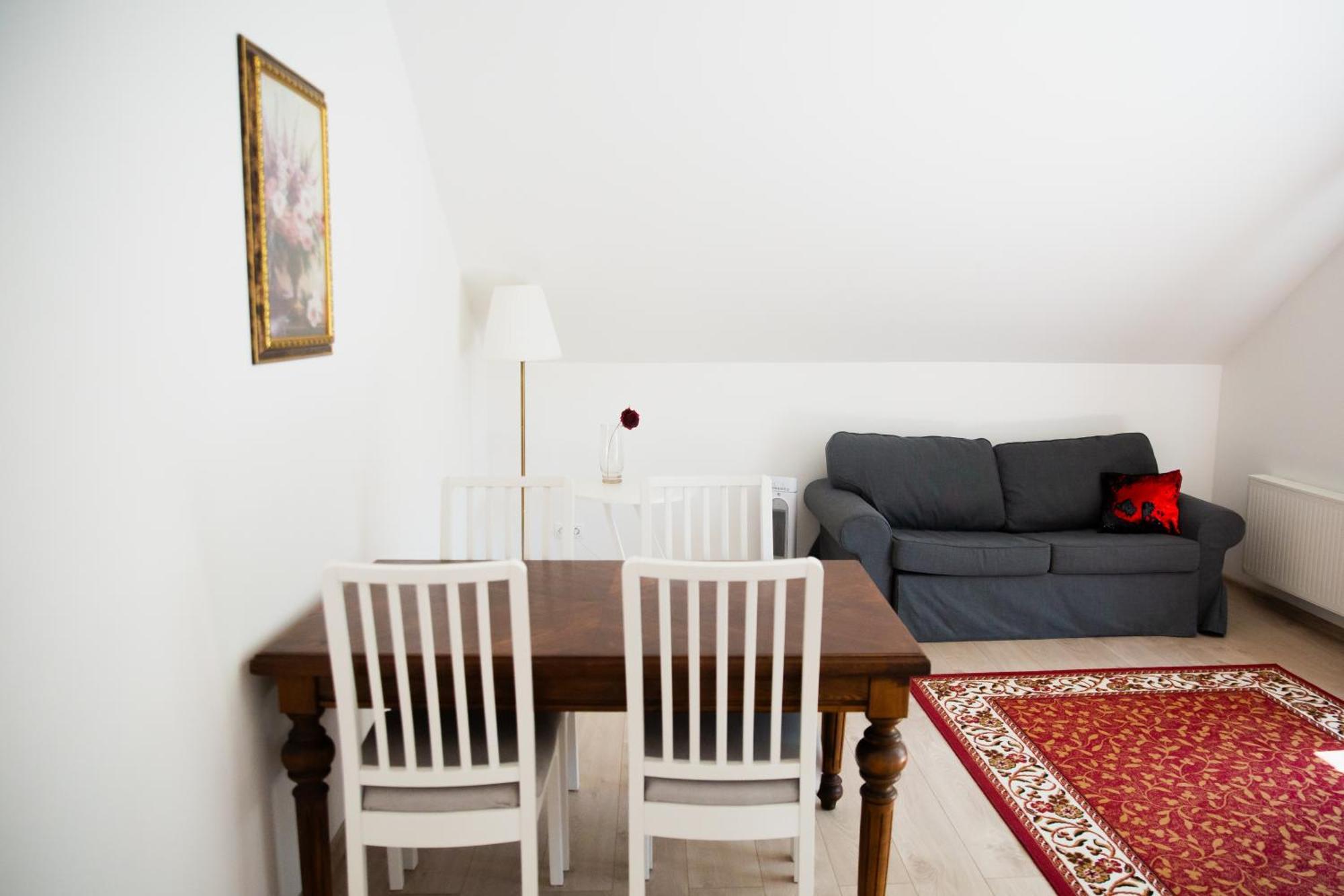 Konrad Family Guesthouse Kuressaare Rom bilde