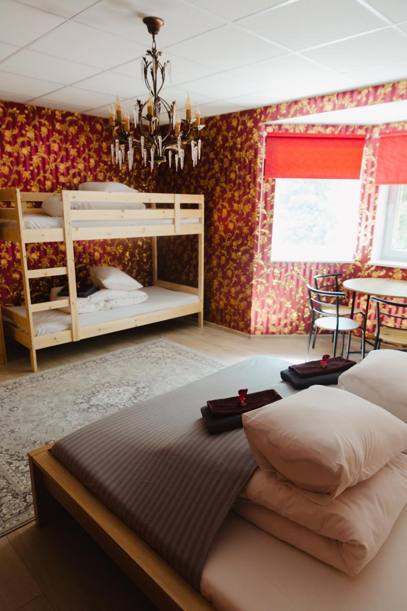 Konrad Family Guesthouse Kuressaare Eksteriør bilde